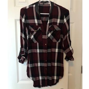 Dynamite Plaid Button Up Top XS